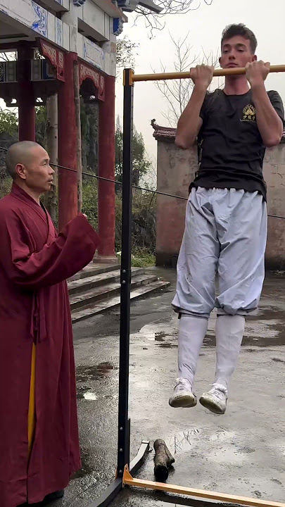 Training with Shaolin Warrior Monks at Shaolin Temple in the Chinese province Yunnan.🐲🐲 #motivation