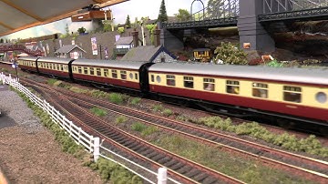 Dave`s Model Railway Running Session