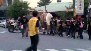 Ondel-Ondel Taiwan 24042011.mp4