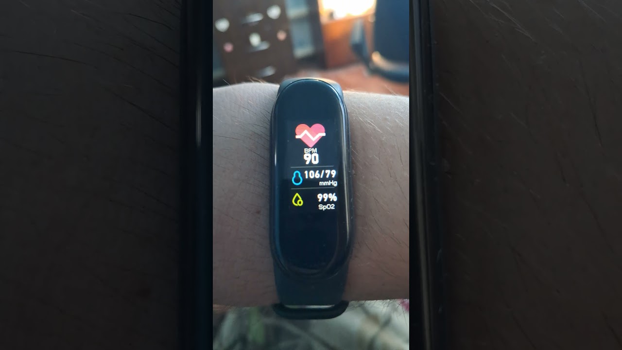 Смарт браслет LP715(G) за 500₽ 