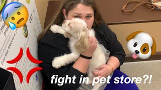fight in pet store!
