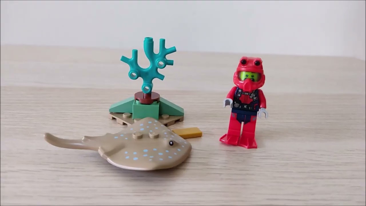 LEGO Diver