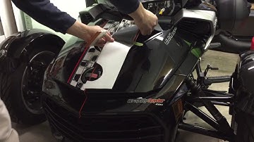 BRP Can-am Spyder F3 Distressed checker flag stripe installation