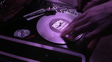 The Un.D-F1nD YO! CUTS Vol. 5 Numark PT01 Scratch short session