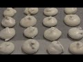 #БЕЗЕ в домашних условиях выкладываем ложкой/meringue recipe Кулинарный Клуб