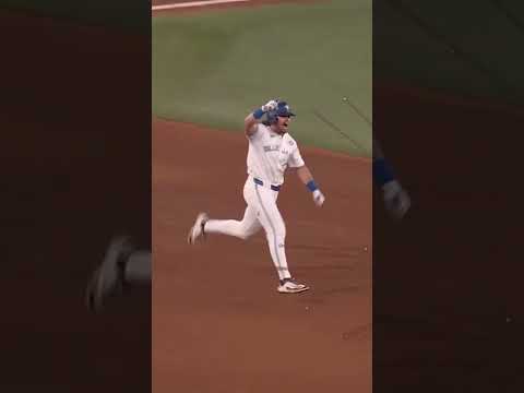 ADDISON BARGER PINCH-HIT #WORLDSERIES GRAND SLAM 🇨🇦