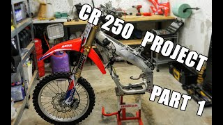 CR250 Project - Part 1 (16-letnia Honda, ocena sytuacji i rozbiórka) - 4K!