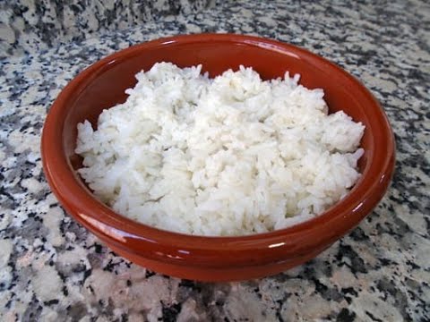 Se puede congelar el arroz cocido