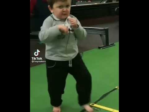 Хасбик тренируется