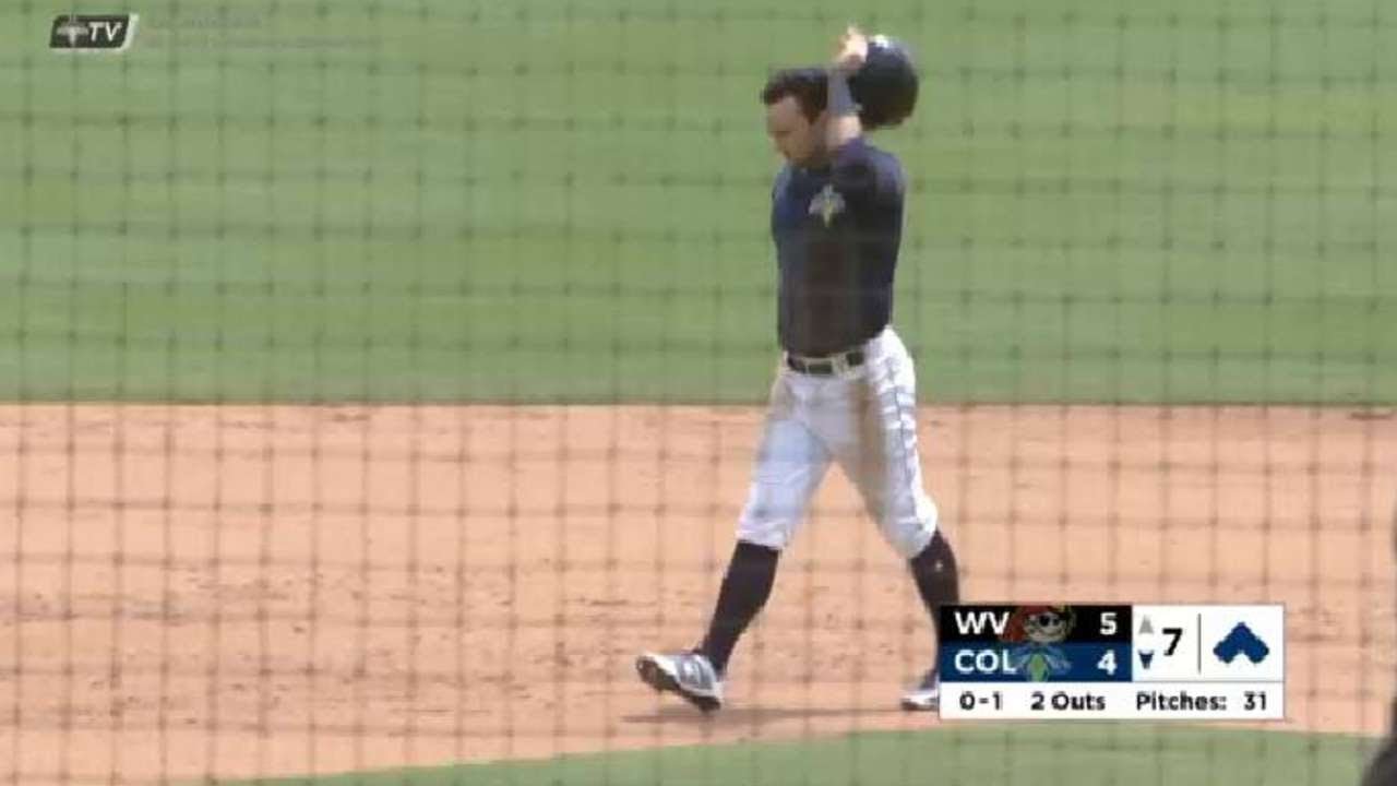 Jeremy Vasquez drives in two