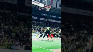 kai sotto sky hook shot #skyhook #kaisotto #kaiju #gilaspilipinas #japanbasketball