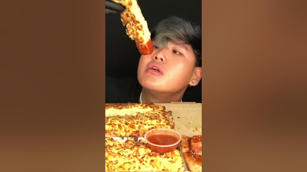 pizza-hut-party-box-pepperoni-jalape-o-cajun-pasta-mukbang