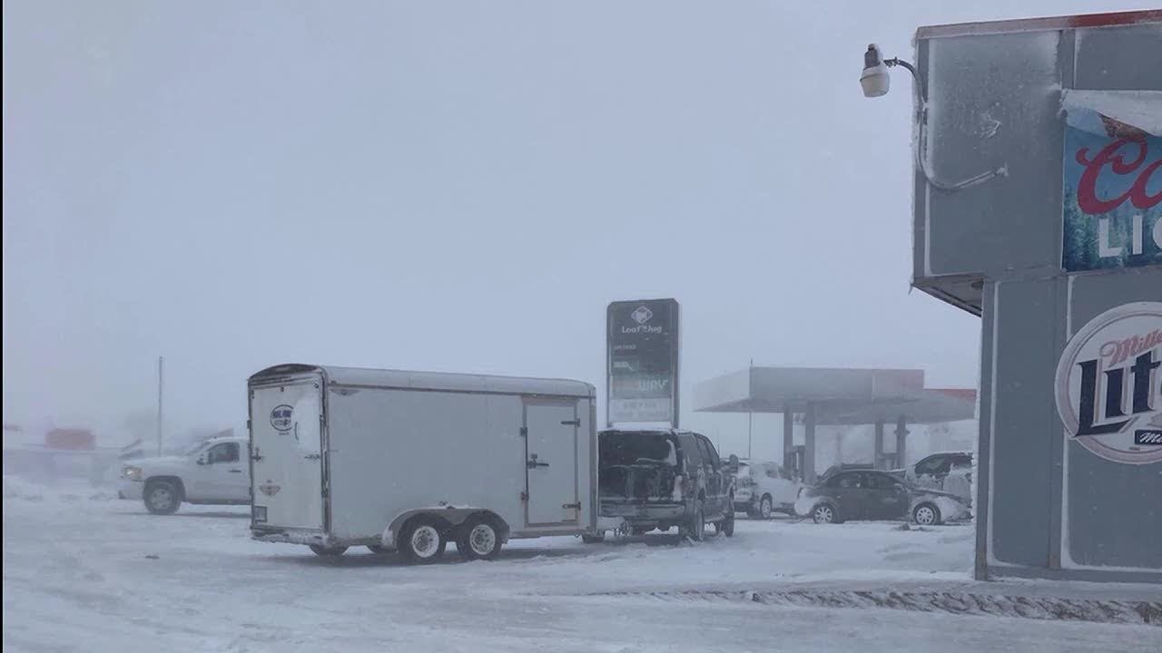 Snowy weather causes highway closures and power outages in southern ...