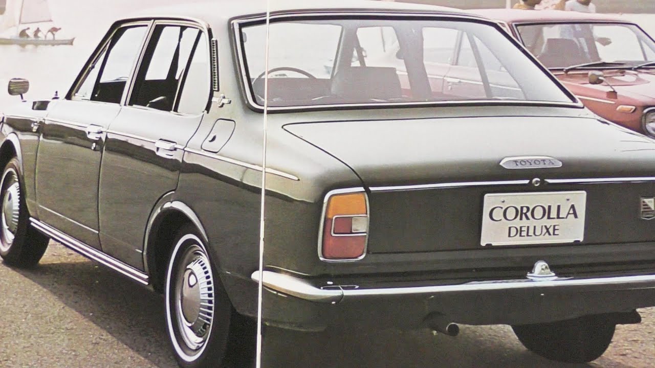 旧車カタログ昭和44年トヨタ初代カローラ1200 KE11セダンと2ドアクーペ
