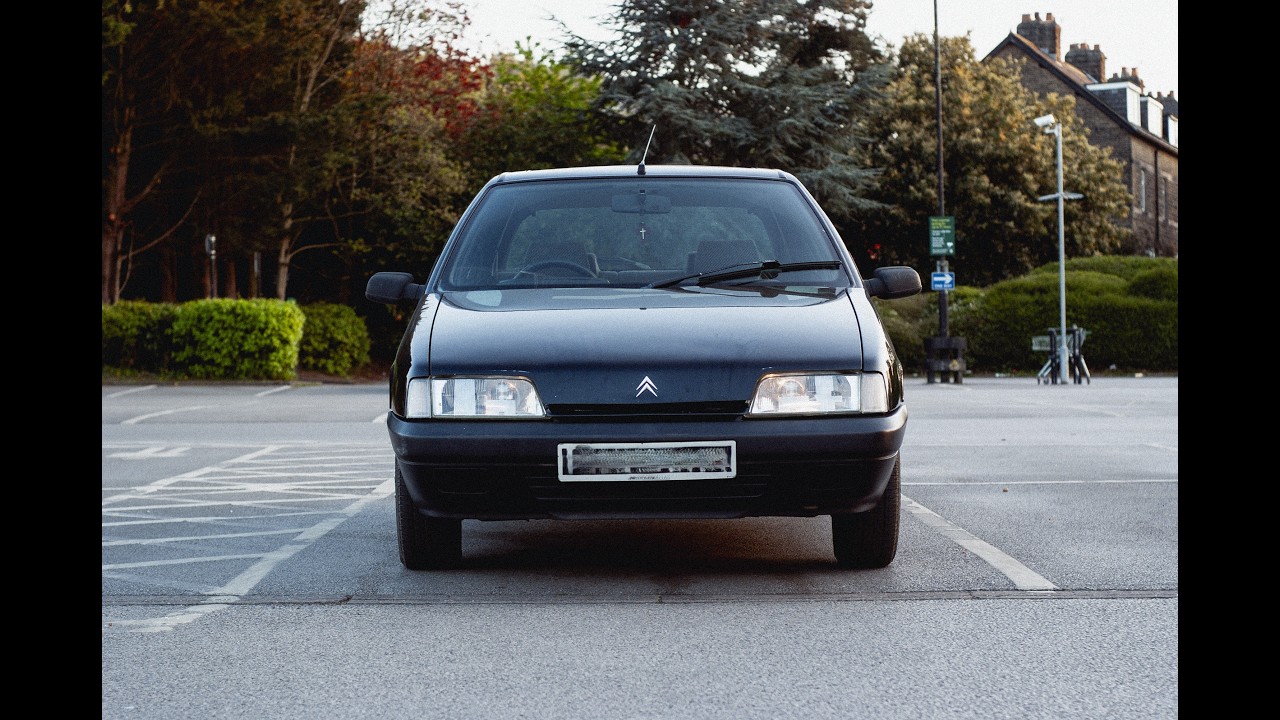 93 Citroen ZX drives to the shops - Pure Sound - YouTube