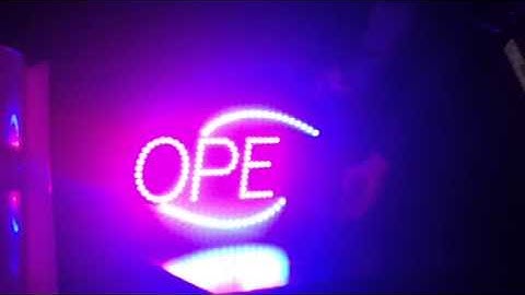 enseigne lumineuse ouvert montreal