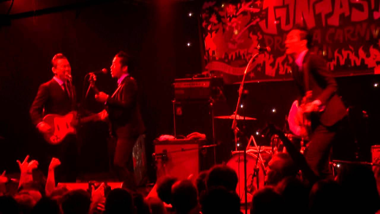 THE NEATBEATS@FUNTASTIC DRACULA CARNIVAL VIII - YouTube