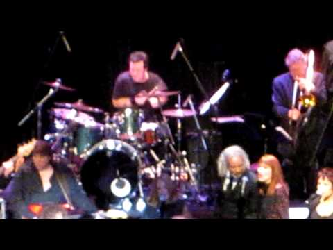 Darlene Love, "River Deep, Mountain High", 12/20/09, Bergen NJPAC w/ Little Steven Van Zandt