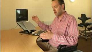 Manual Height Adjustable Desk from Ergocentric