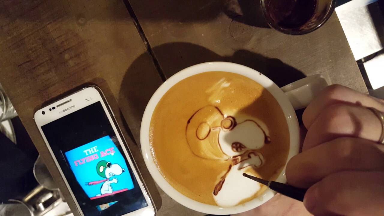 Today S Latteart Flying Ace Snoopy スヌーピー ラテアート Youtube