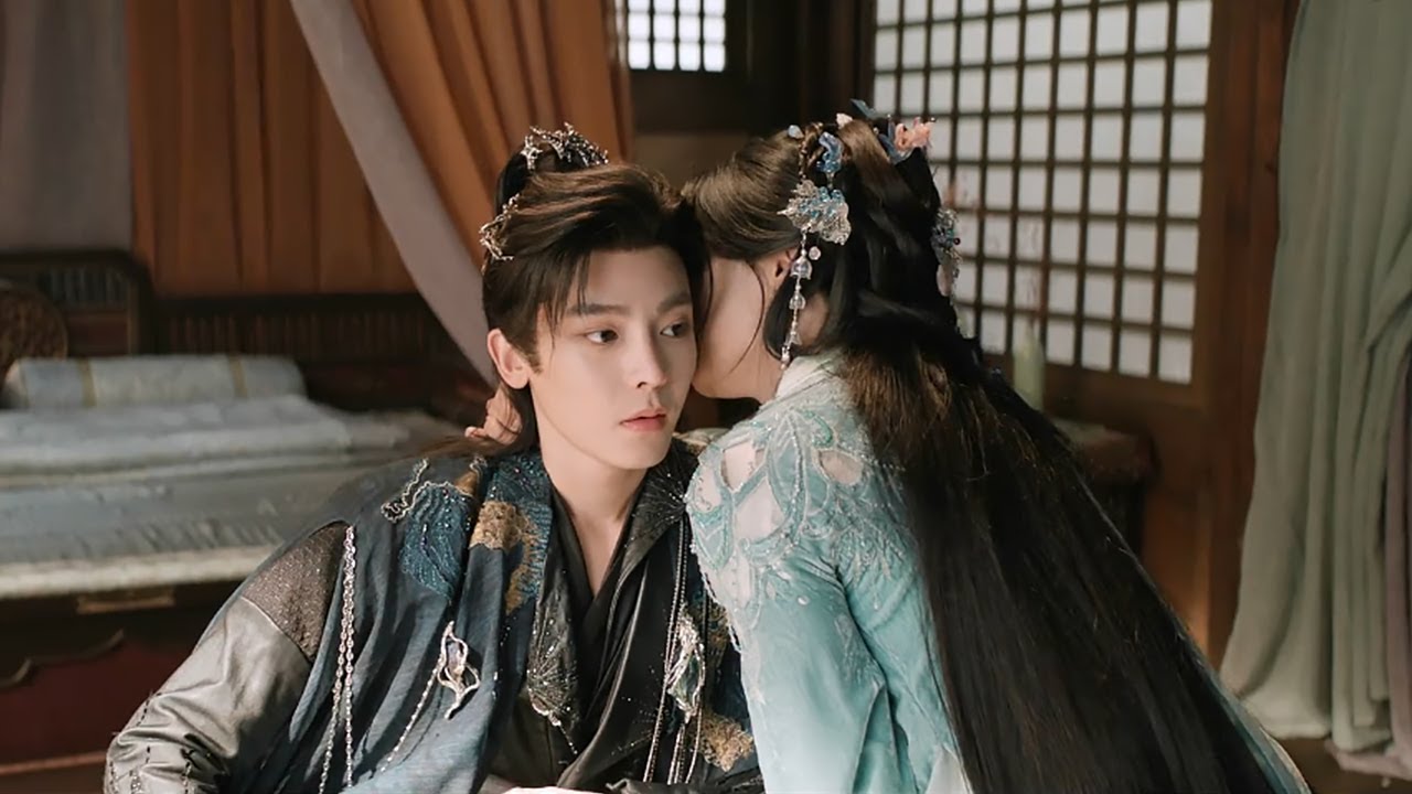 Золушка и Лорд притворяются, что спорят, чтобы найти истину.