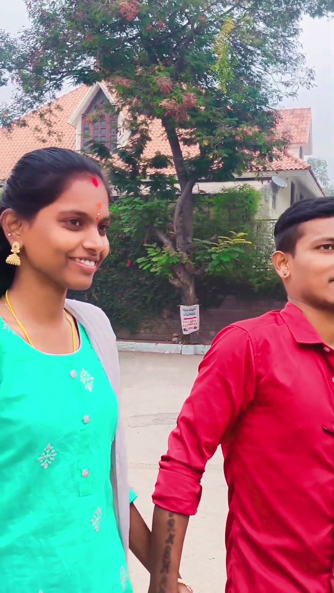Bonding Of Wife And Husband wife marriage trending viralvideo Bonding Of Wife And Husband wife marriage trending viralvideo