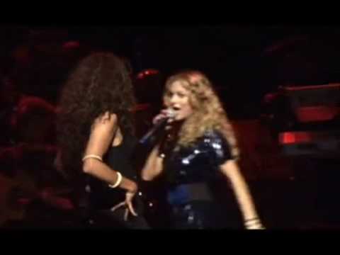 PAULINA RUBIO & ROSARIO - EN MIAMI ((LIVE)) - COMO LA MARAVILLARIA YO