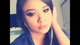 Download Ombak Rindu Acoustic Recording Smule - Shiha Zikir Video MP3 Ombak Rindu Acoustic Recording Smule - Shiha Zikir