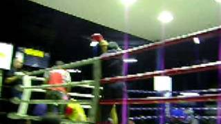 Sean Wright Muay Thai Fight 6.3.2009 Round 1 part 2 KNOCKOUT