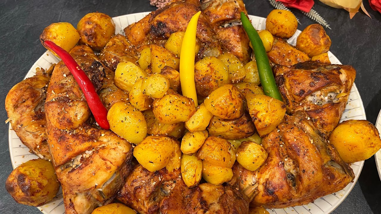 Hähnchenschenkel mit Kartoffeln im Backofen 😋🇦🇫ران مرغ داشی با کچالو 😋 ...