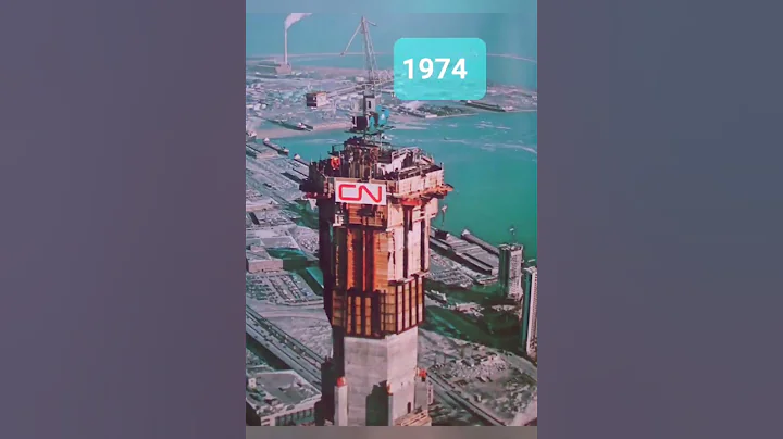 Construction of CN Tower #toronto - DayDayNews