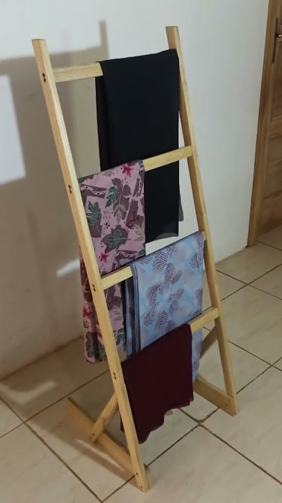 Rak Hijab, Mukenah, Sajadah. Ladder Hanger || Sungkai Wood || Cleargloss Waterbased Finished.