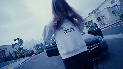 srrw - jello (OFFICIAL MUSIC VIDEO)