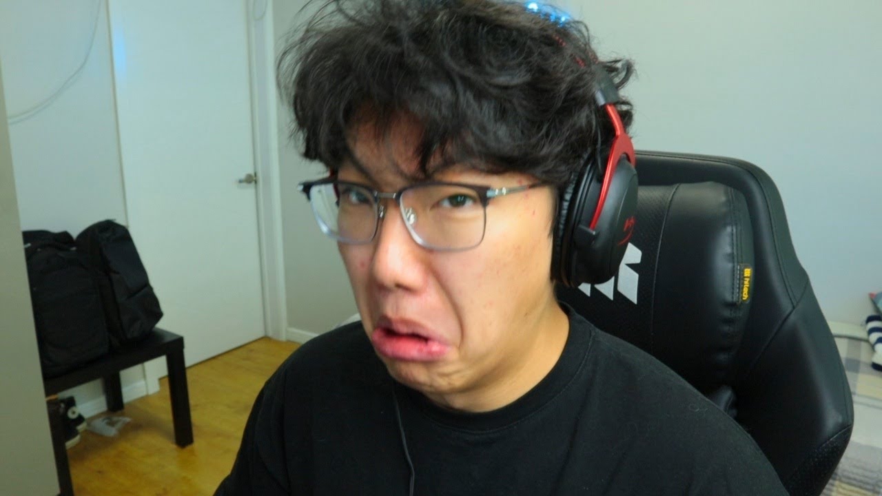 🔴YOUTUBE CHAMP ҮЗНЭ ТЭГЭЭД MEDIA SHARE🔴CLICK HERE🔴