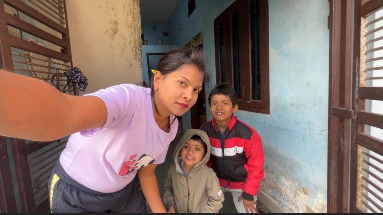 Mama laya Maggi. Maggi ke shaath roti 🫓 || Kiran Mishra Vlogs ||