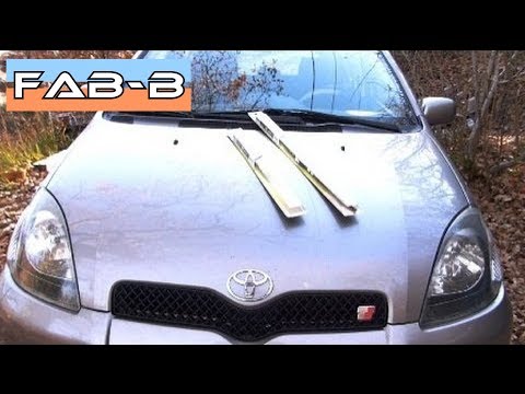 Vidéo: Comment changer les balais d'essuie-glace sur une Toyota Corolla 2016?