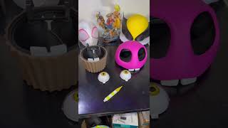 Chica & Mr.Cupcake! #fnaf #fivenightsatfreddys #chica #mrcupcake #williamafton #freddyfazbear