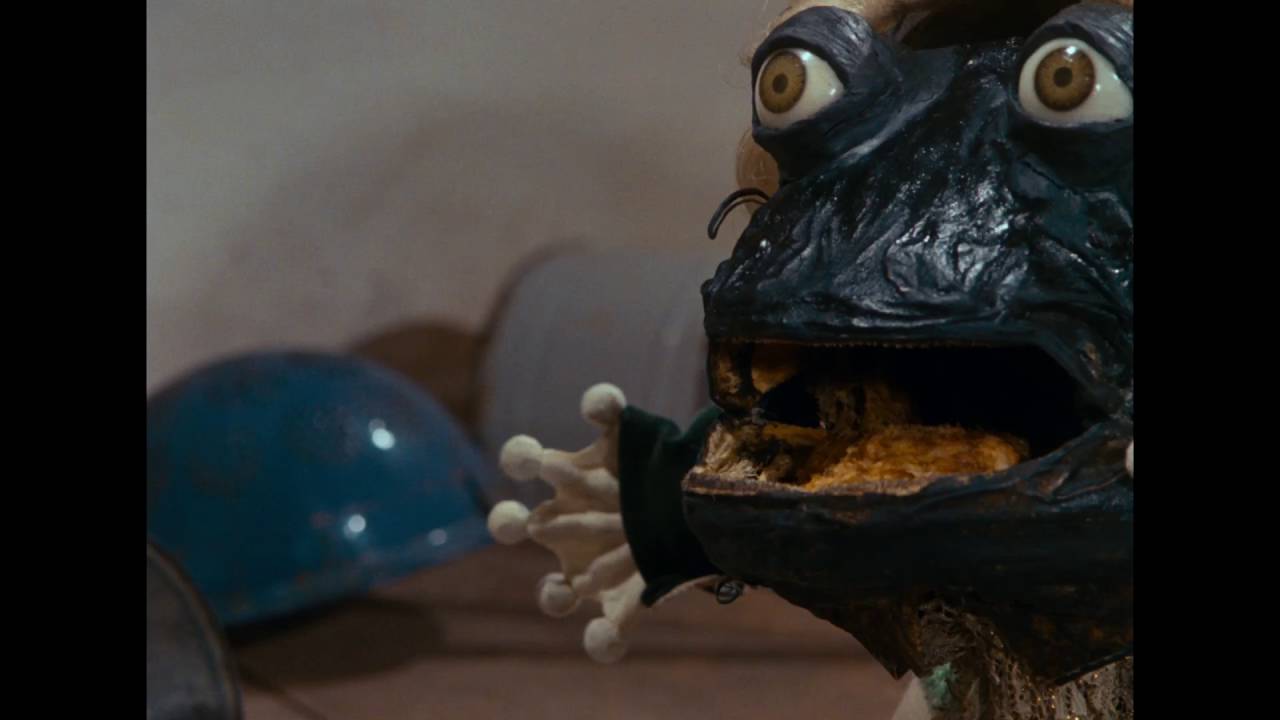 空中庭園と幻の飛行船 あらゆる分野のクリエイターに影響を与え続けるチェコアニメの巨匠 ヤン シュヴァンクマイエルの代表作 アリス