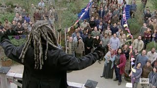 The Trade Fair at The Kingdom | THE WALKING DEAD 9x15 Opening Scene [HD]