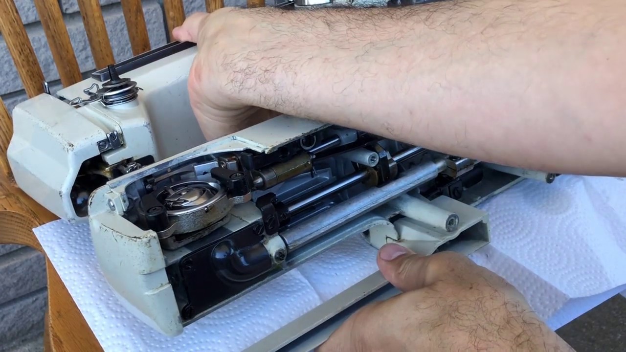 RESCUE SERIES #11: IT'S ALIVE! Kenmore Free Arm Wakes Up & the Straigtht Stitch Movement Now Works!!