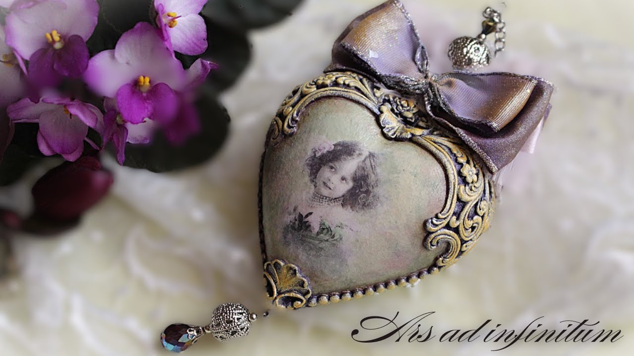 Spring medallion for Valentine's Day. / Wiosenny medalion na Walentynki. Vintage. Decoupage.