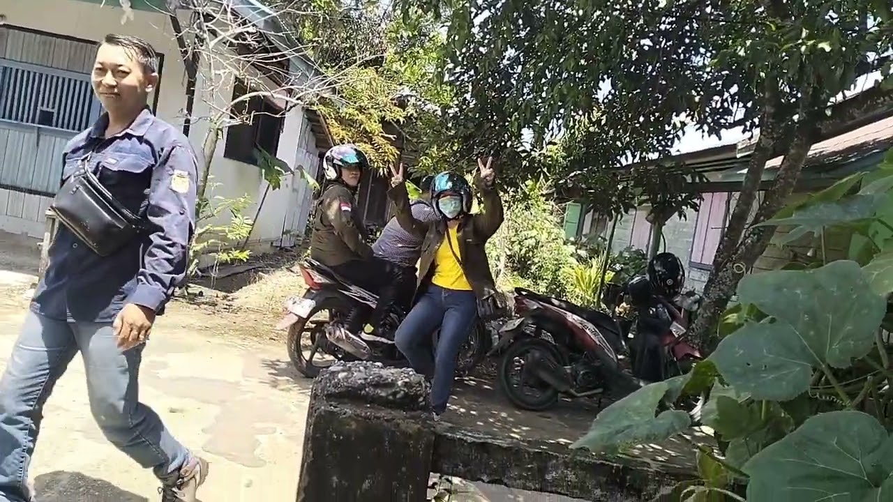 Berkunjung Ke Kampung Halaman