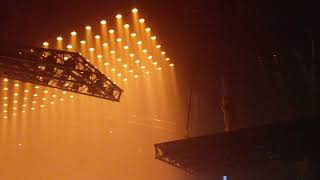 Kanye west - Wolves Live