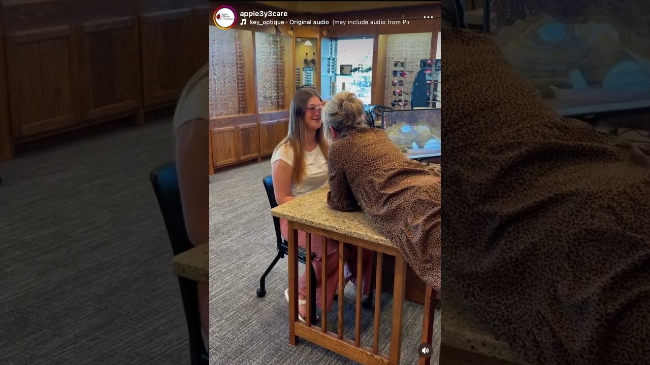 We do know what we are doing! With 30+ years of experience, Julie and our opticians have got you!