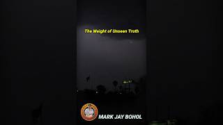 THE WEIGHT OF UNSEEN TRUTH
THE WEIGHT OF UNSEEN TRUTH
A soul’s quiet reckoning with betrayal, questioning the cost of honesty in a world that often mistakes light for shadow.
#honesty #betrayal #truth #monologue #introspection #soliloquy #markjaybohol #buyoganextendedstories THE WEIGHT OF UNSEEN TRUTH