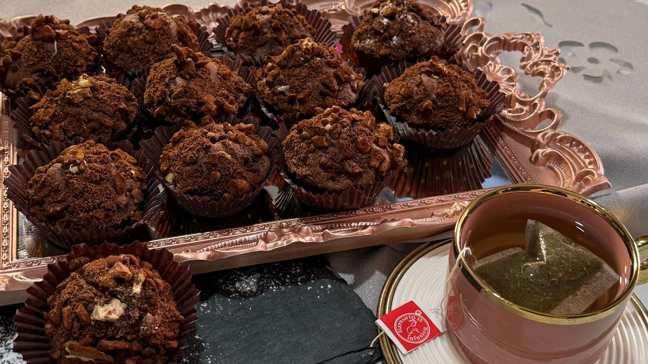 Muffins au chocolat موفين بالشوكولاتة خفيف و بنين 🧁🧁