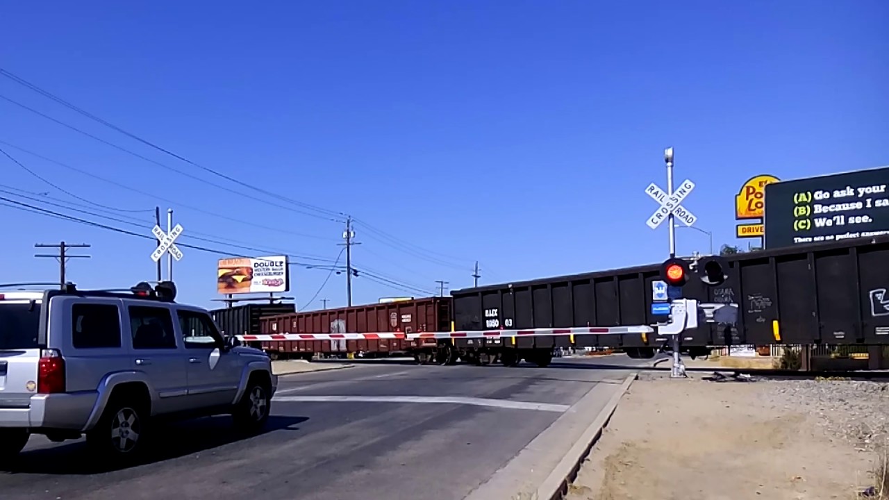 White Lane Railroad Crossing Bakersfield,Ca YouTube