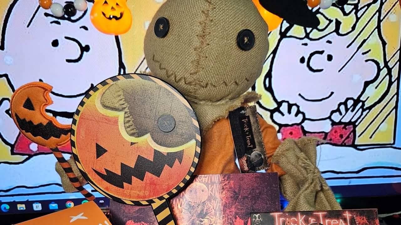 Glamlite Cosmetics Trick R Treat PR BOX!