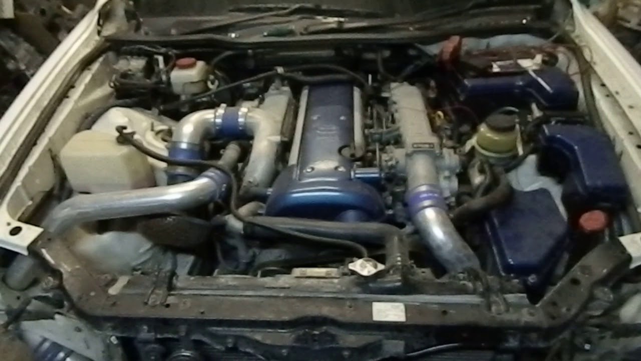 Toyota CROWN ATHLETE V ENGINE START