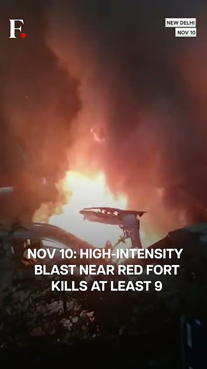 Delhi Red Fort Blast: CCTV Footage of Suspect And Car Out | N18G